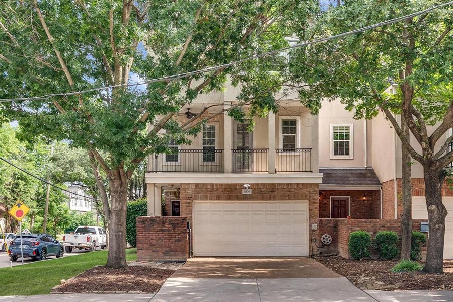 Property photo for 5836 La Vista Drive, Dallas, TX