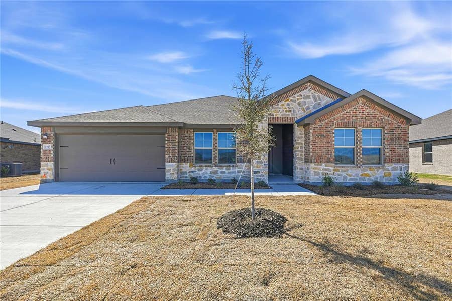 Property photo for 1907 Reveille Way, Terrell, TX