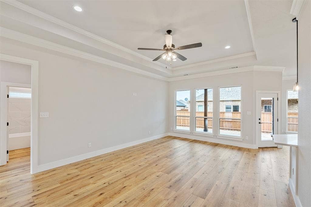 504 Limestone Circle, Mabank, TX 75147