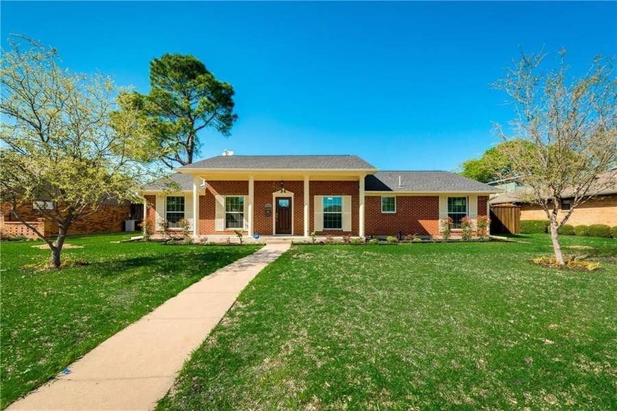Property photo for 10216 Carry Back Circle, Dallas, TX