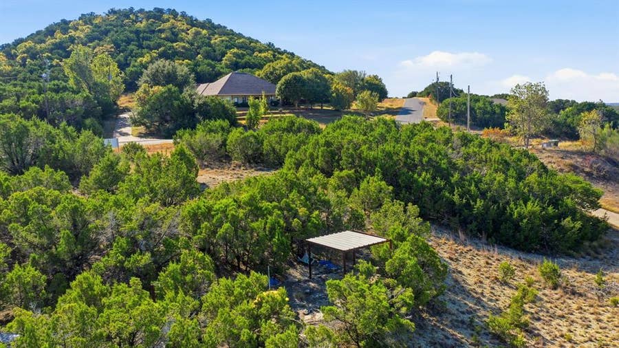 Property photo for 1936 Sterling Road, Granbury, TX