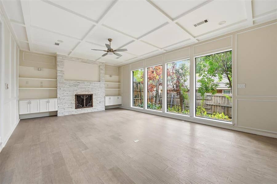 Property photo for 13411 Forestway Drive, Dallas, TX