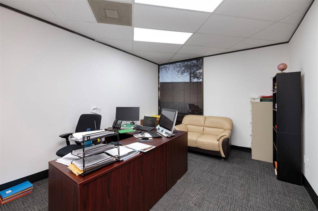 1610 Corporate Court, Irving, TX 75038 Office space featuring a drop ceiling
