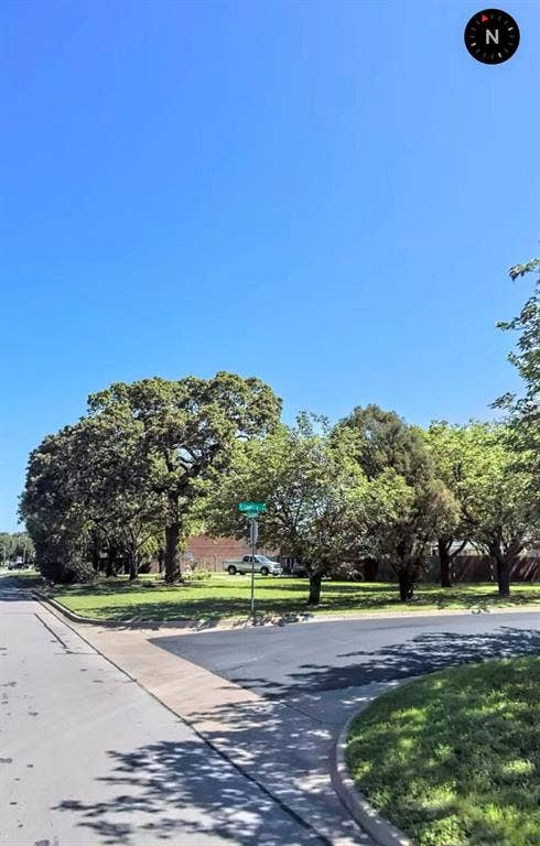440 W Louella, Hurst, TX 76054 440 W Louella, Hurst, TX 76054