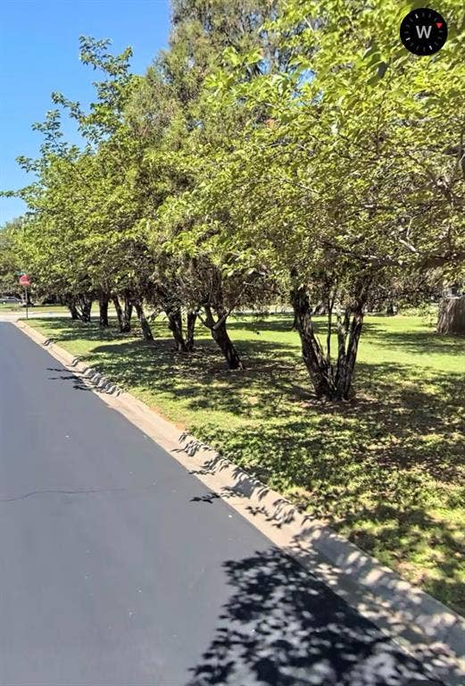 440 W Louella, Hurst, TX 76054 440 W Louella, Hurst, TX 76054