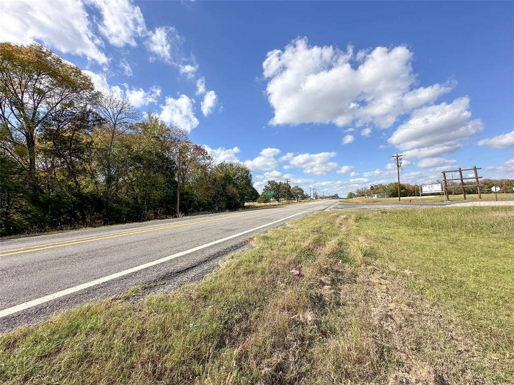 TBD Hwy 274, Tool, TX 75143 TBD Hwy 274, Tool, TX 75143
