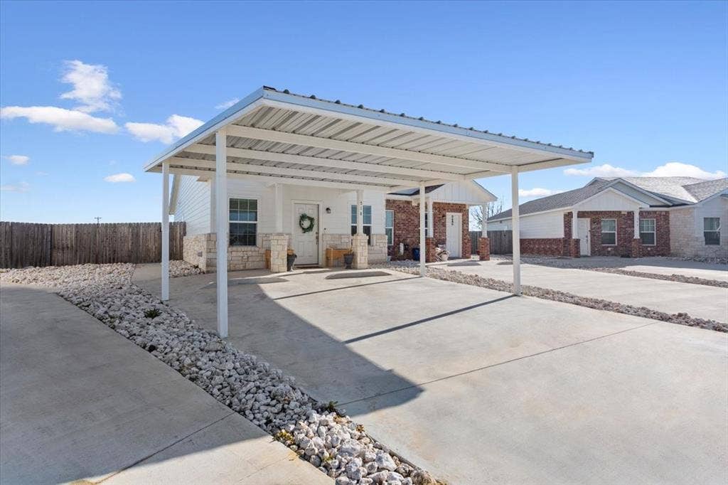 518 Alamo Court, McGregor, TX 76657 518 Alamo Court, McGregor, TX 76657