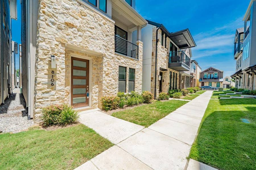 Property photo for 8106 Fallston Court, Dallas, TX