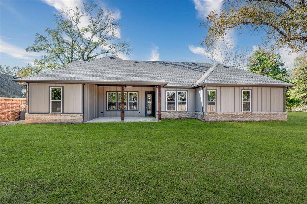 115 Enchanted Drive, Enchanted Oaks, TX 75156 115 Enchanted Drive, Enchanted Oaks, TX 75156