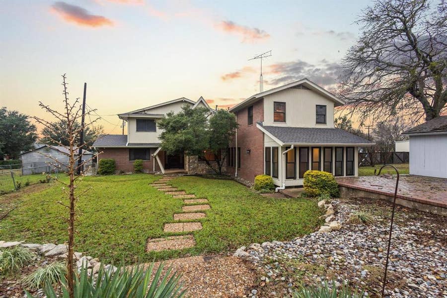 Property photo for 202 S Santa Fe Street, Wolfe City, TX