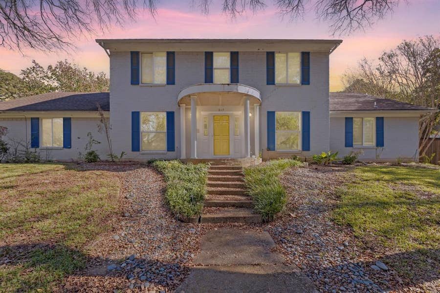 Property photo for 817 Sylvan Drive, Fort Worth, TX