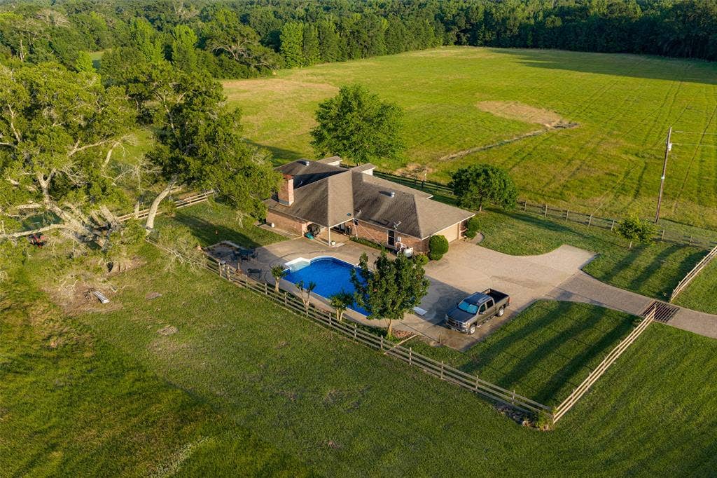 13612 County Road 3900, Athens, TX 75752 13612 County Road 3900, Athens, TX 75752