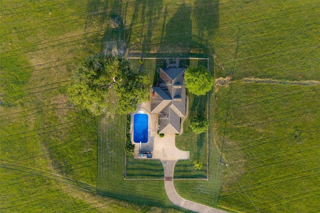 13612 County Road 3900, Athens, TX 75752 13612 County Road 3900, Athens, TX 75752