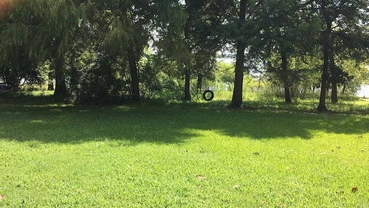 TBD Jay Street, Shady Shores, TX 76208 View of green lawn