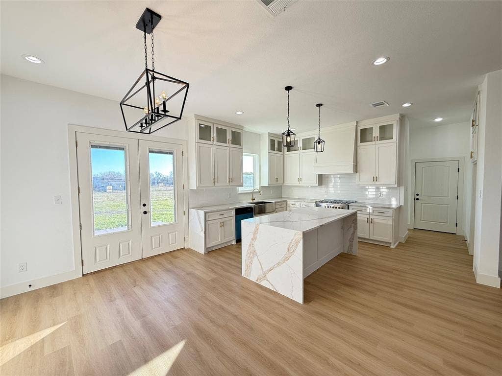 7442 County Road 4023 Road, Kemp, TX 75143