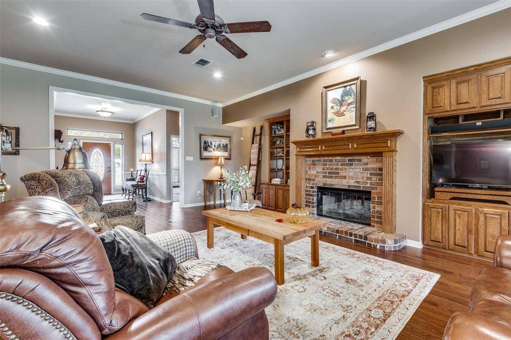 1838 Plum Creek Drive, Midlothian, TX 76065 1838 Plum Creek Drive, Midlothian, TX 76065