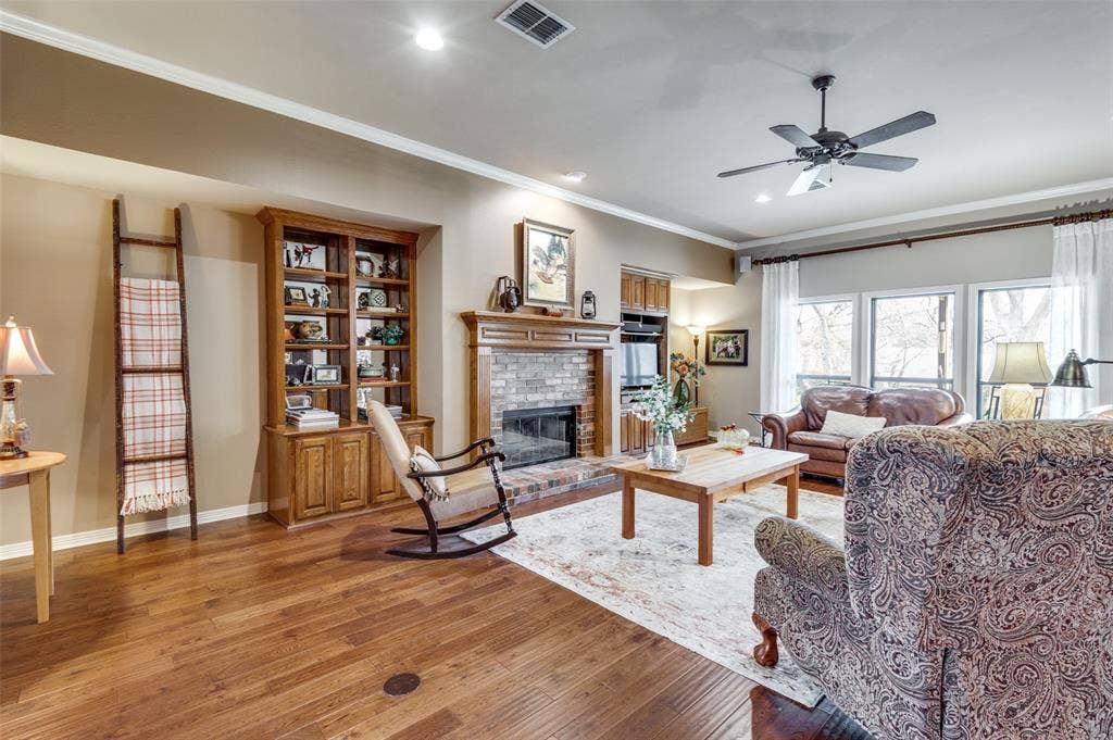 1838 Plum Creek Drive, Midlothian, TX 76065 1838 Plum Creek Drive, Midlothian, TX 76065