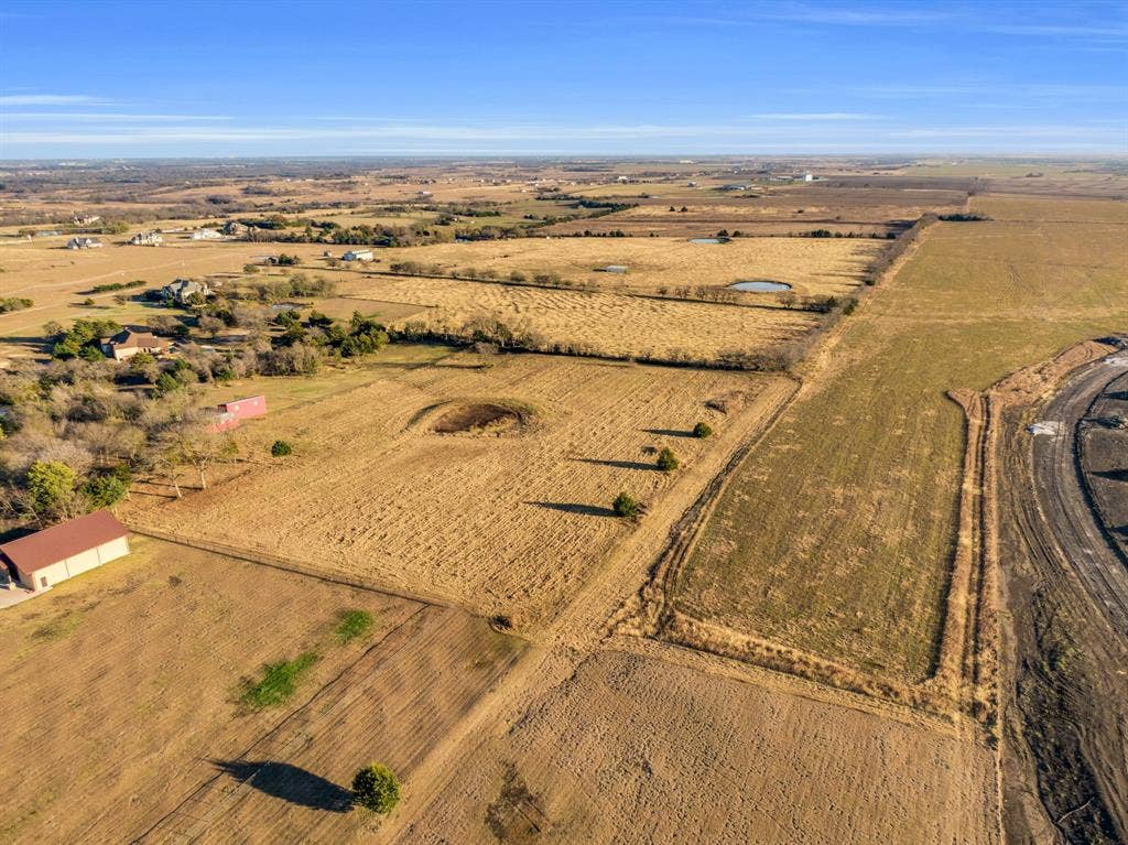 217 Hunter Pass, Waxahachie, TX 75165 View of 10 acres perfect for horses or barn.