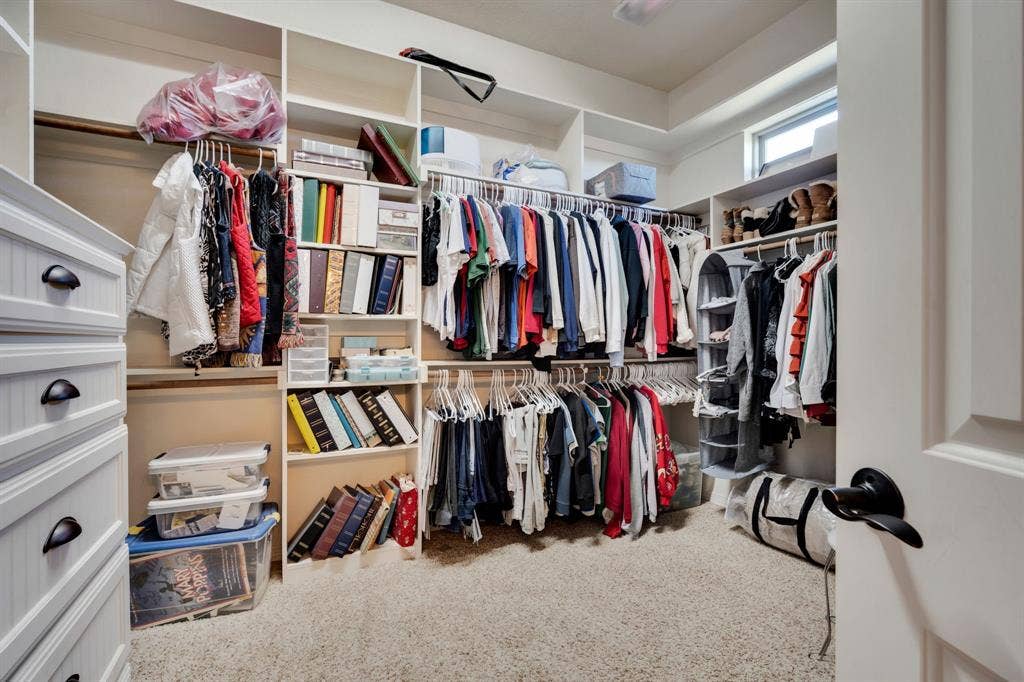 217 Hunter Pass, Waxahachie, TX 75165 Spacious closet featuring carpet