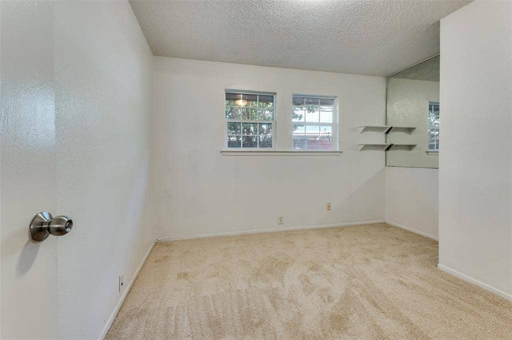 4304 Westminster Drive, Irving, TX 75038 4304 Westminster Drive, Irving, TX 75038