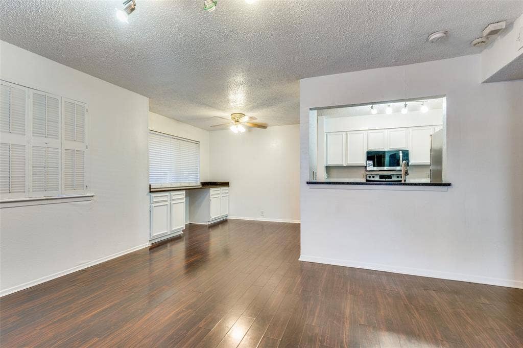 4304 Westminster Drive, Irving, TX 75038 4304 Westminster Drive, Irving, TX 75038
