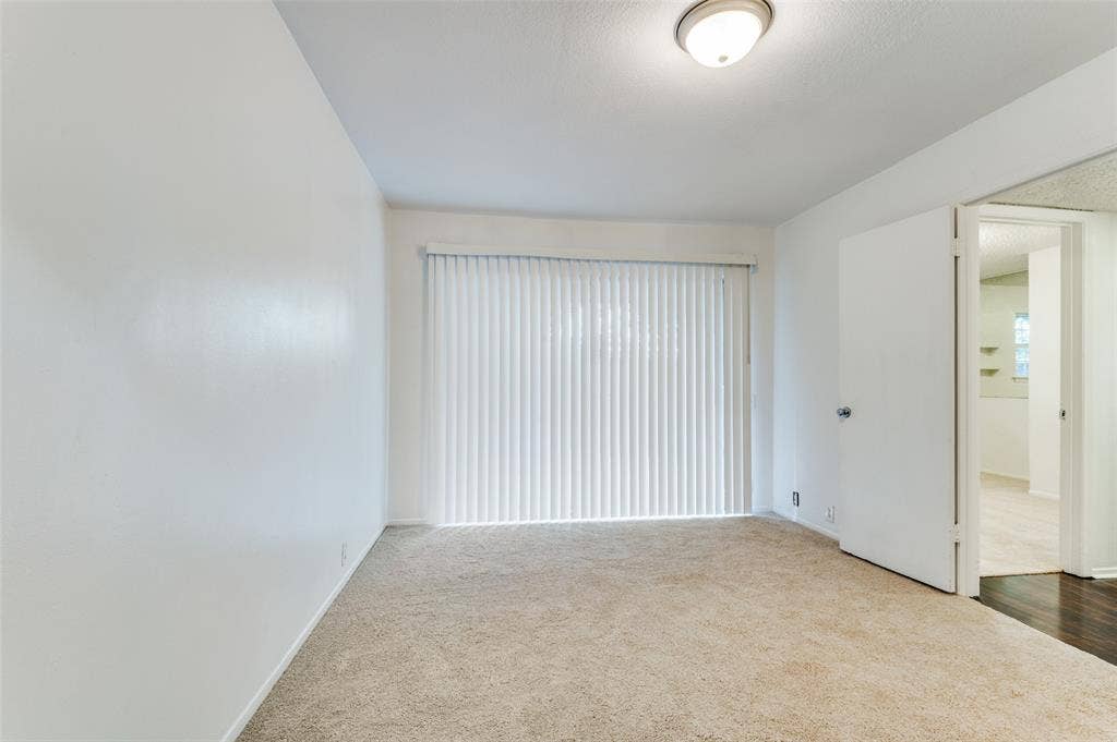 4304 Westminster Drive, Irving, TX 75038 4304 Westminster Drive, Irving, TX 75038
