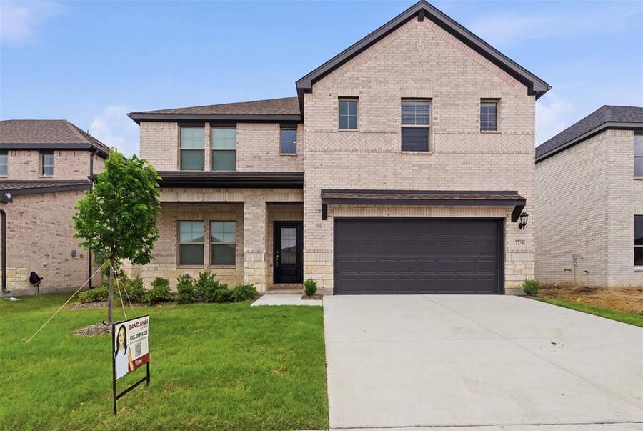 Property photo for 2210 Zephyr Drive, Princeton, TX