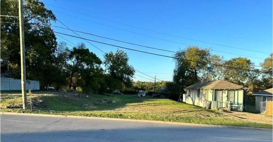 Property photo for 4805 Military Parkway, Dallas, TX