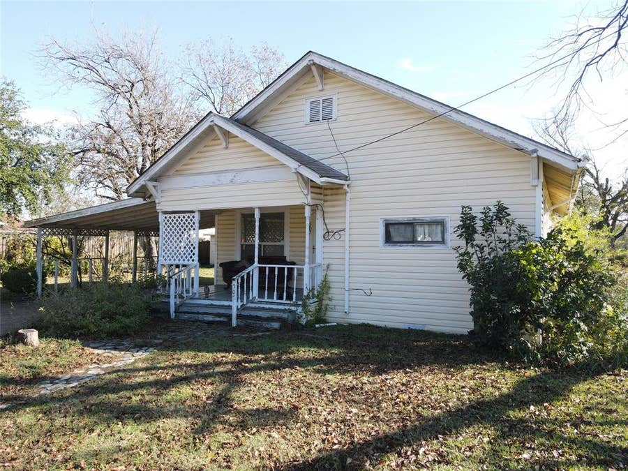 Property photo for 507 S Jackson Street, Kaufman, TX