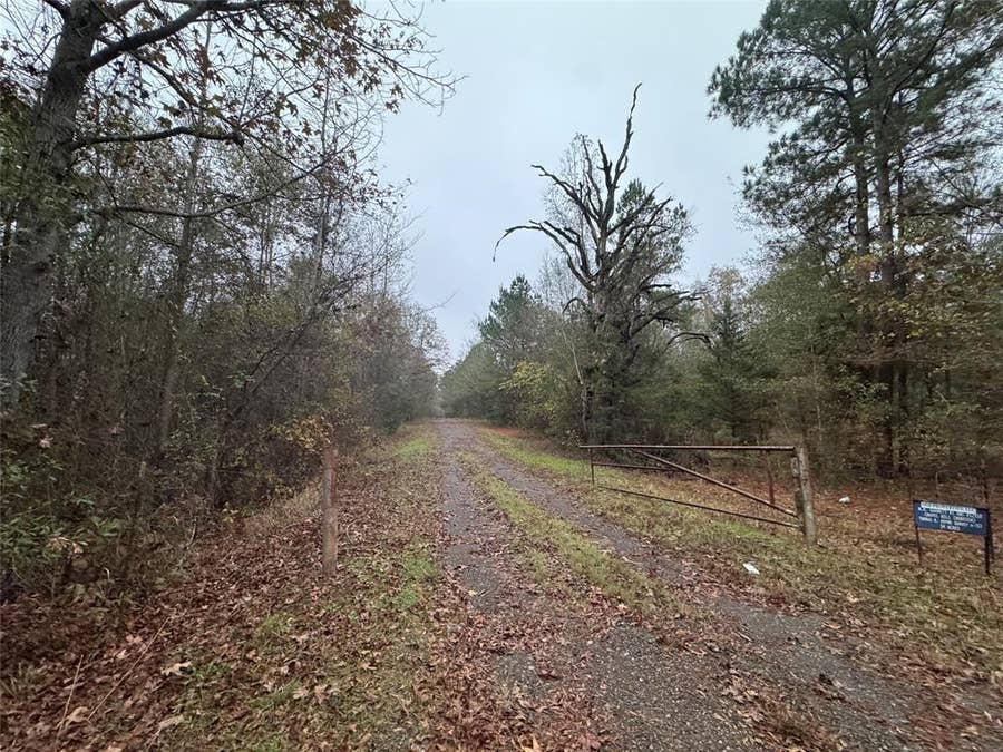 Property photo for 6229 County Rd 21, Tyler, TX