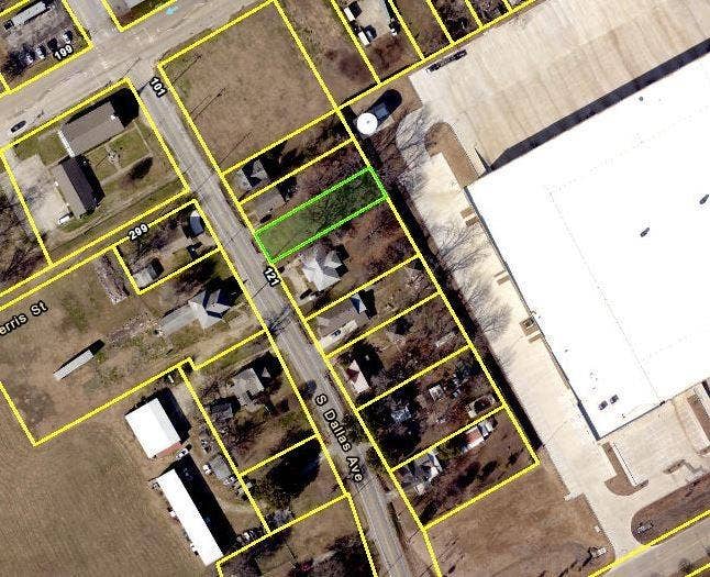 Property photo for 202 S Dallas Street, Wilmer, TX
