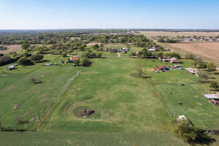 Property photo for 0 Southwick Drive, Palmer, TX