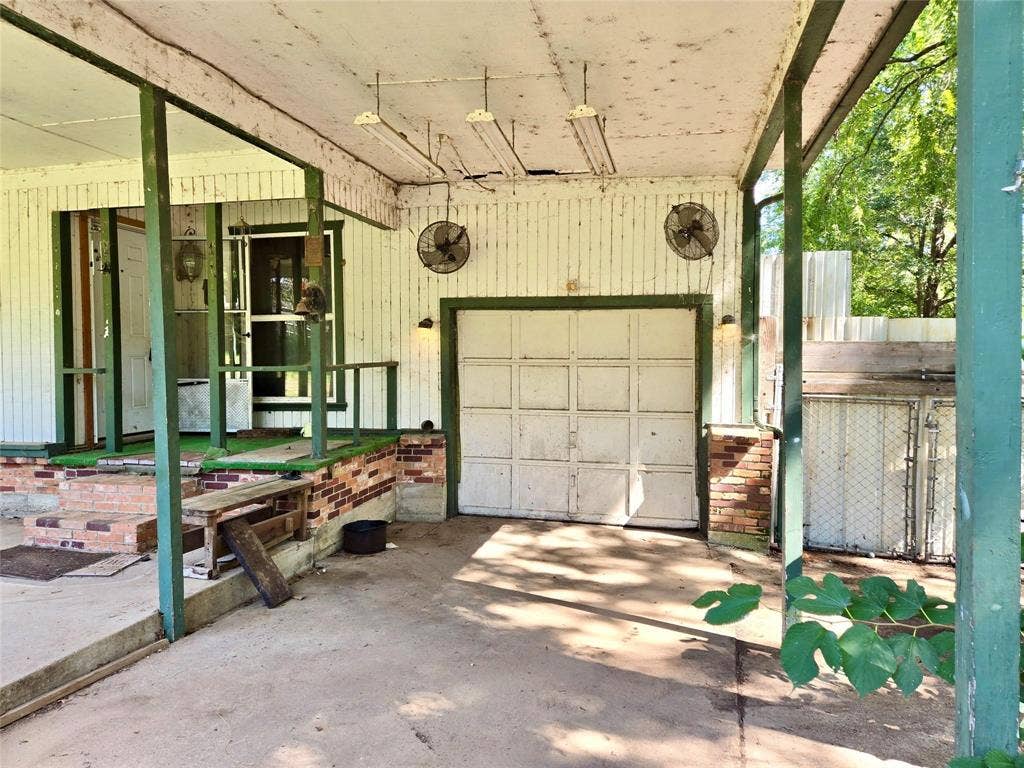 110 Red Bud Road, Gun Barrel City, TX 75156 110 Red Bud Road, Gun Barrel City, TX 75156