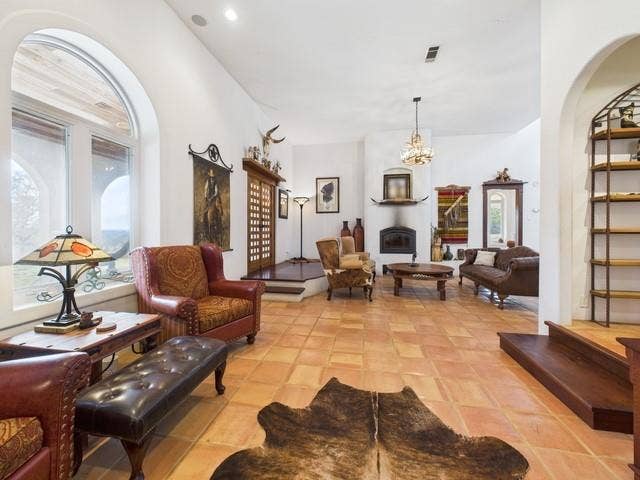 8414 County Road 3907, Athens, TX 75752 8414 County Road 3907, Athens, TX 75752