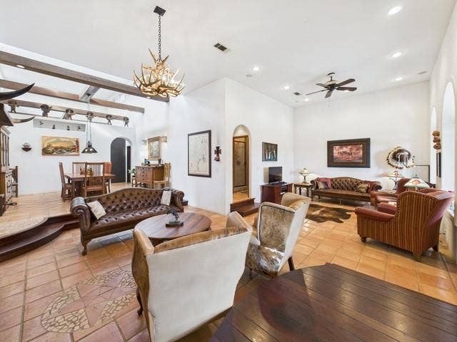 8414 County Road 3907, Athens, TX 75752 8414 County Road 3907, Athens, TX 75752