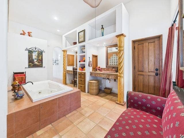 8414 County Road 3907, Athens, TX 75752 8414 County Road 3907, Athens, TX 75752