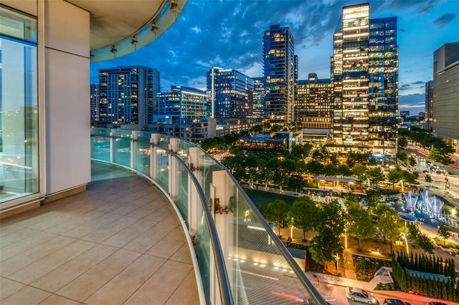 Property photo for 1918 Olive Street, #701, Dallas, TX