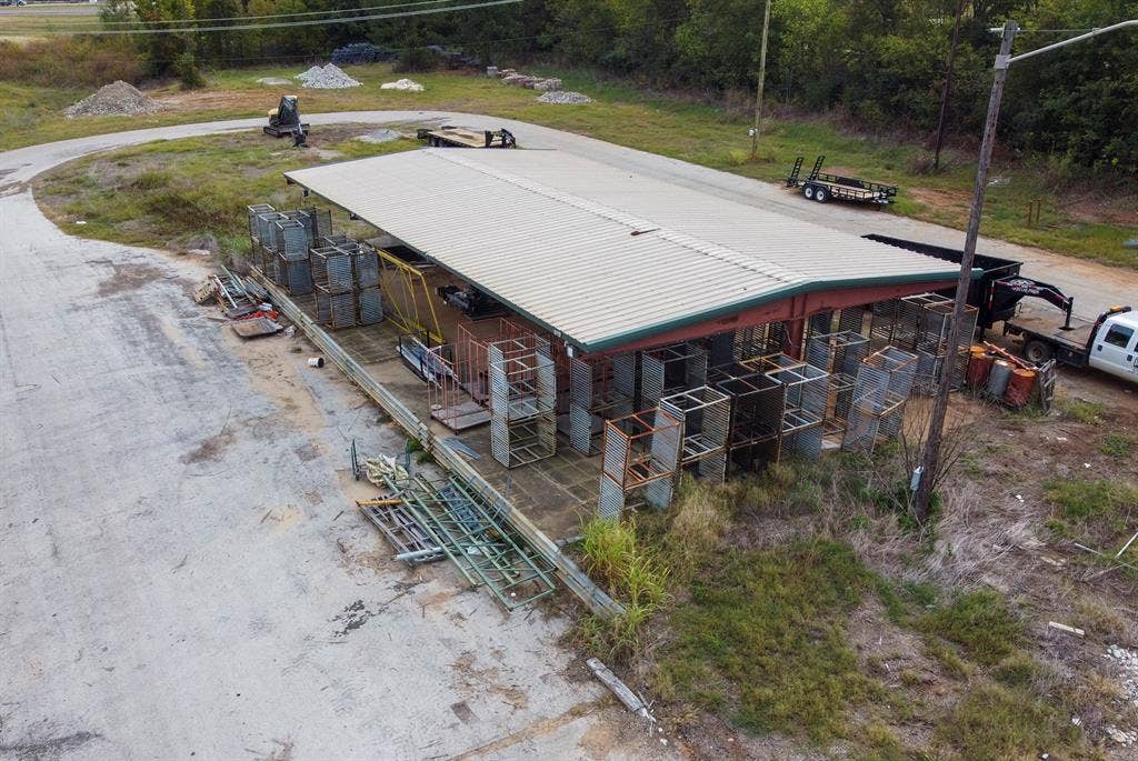2340 E Erwin Street, #Pavilion, Tyler, TX 75702 2340 E Erwin Street, #Pavilion, Tyler, TX 75702