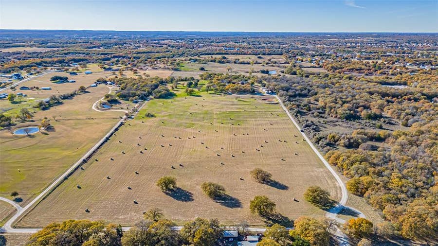 Property photo for 7550 Goodman Lane, Azle, TX
