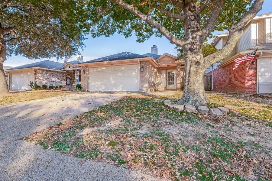 Property photo for 604 Alabaster Place, Cedar Hill, TX