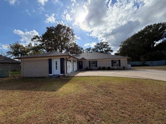 Property photo for 102 Newport Lane, Bullard, TX