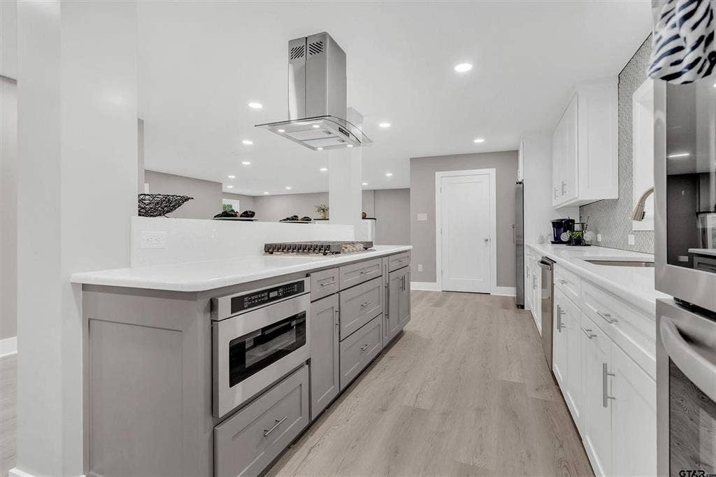 613 Northgate Drive, Lindale, TX 75771 613 Northgate Drive, Lindale, TX 75771
