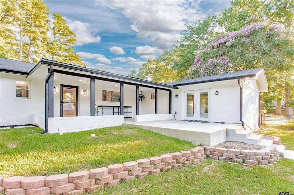 613 Northgate Drive, Lindale, TX 75771 613 Northgate Drive, Lindale, TX 75771