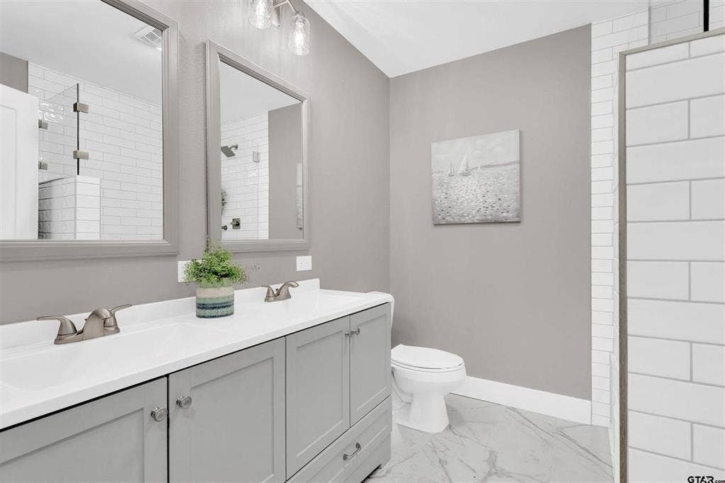 613 Northgate Drive, Lindale, TX 75771 613 Northgate Drive, Lindale, TX 75771