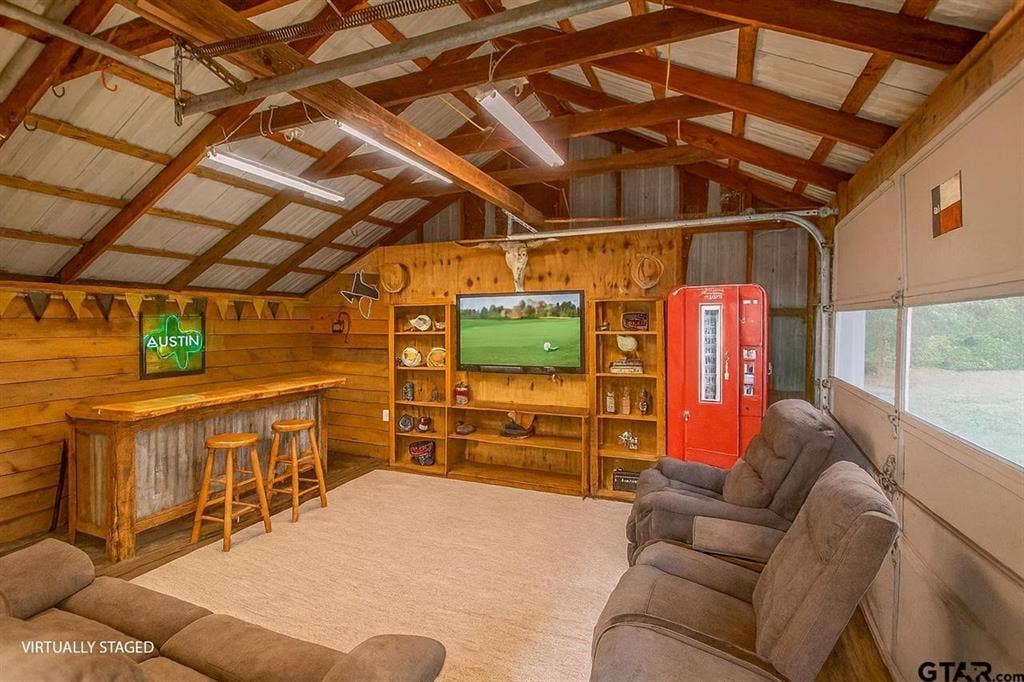 613 Northgate Drive, Lindale, TX 75771 613 Northgate Drive, Lindale, TX 75771