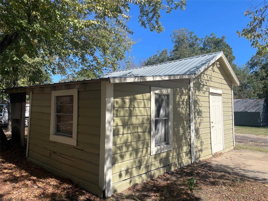 921 College Street, Sulphur Springs, TX 75482 921 College Street, Sulphur Springs, TX 75482