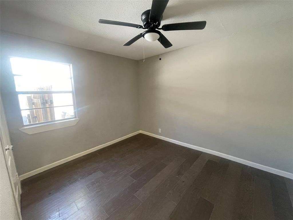 203 Broad Street, McKinney, TX 75069 203 Broad Street, McKinney, TX 75069