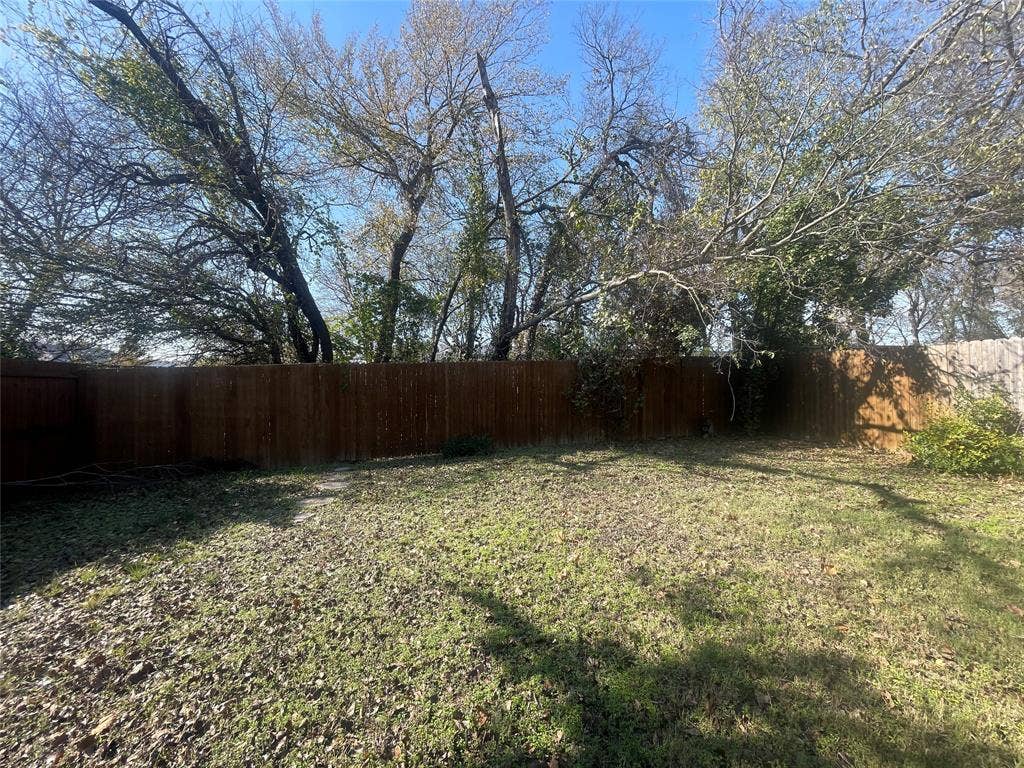 203 Broad Street, McKinney, TX 75069 203 Broad Street, McKinney, TX 75069