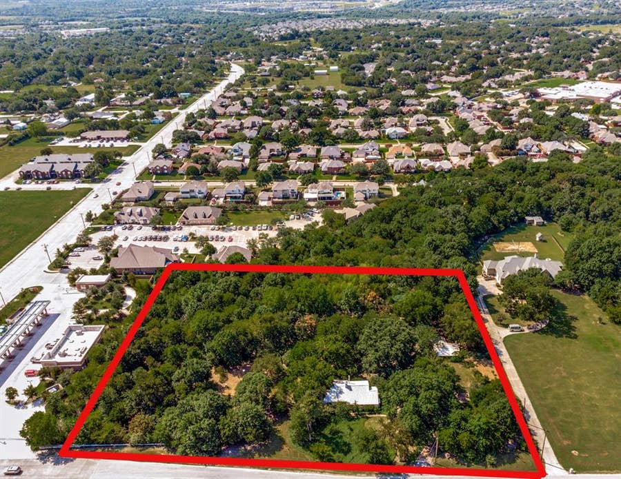 Property photo for 1226 E Campbell Road, Garland, TX