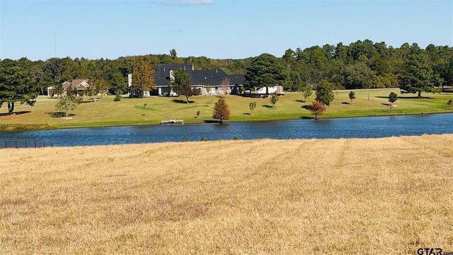 Property photo for 23500 Champion Drive, Lindale, TX